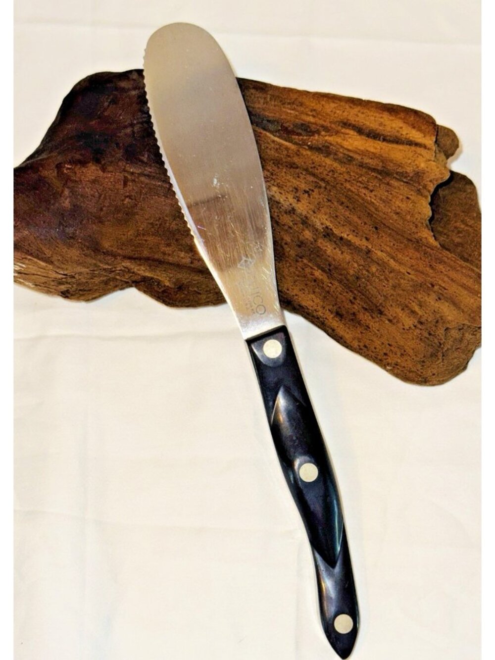 Cutco 1768 Classic Spreader Knife Serrated Classic Brown Handle 5" Lifetime Warr